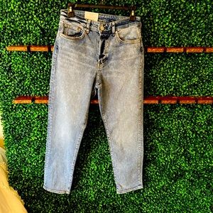 NWT H&M high waisted mom jeans